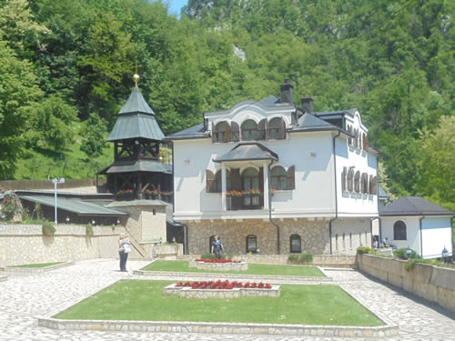 Manastir Lovnica